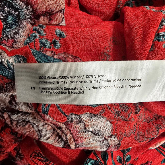 NWOT Band of Gypsies Floral Romper Size L Red - Picture 11 of 12